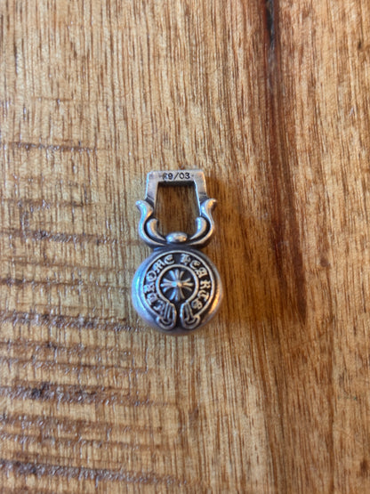 Chrome Hearts