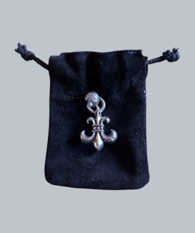 Chrome Hearts